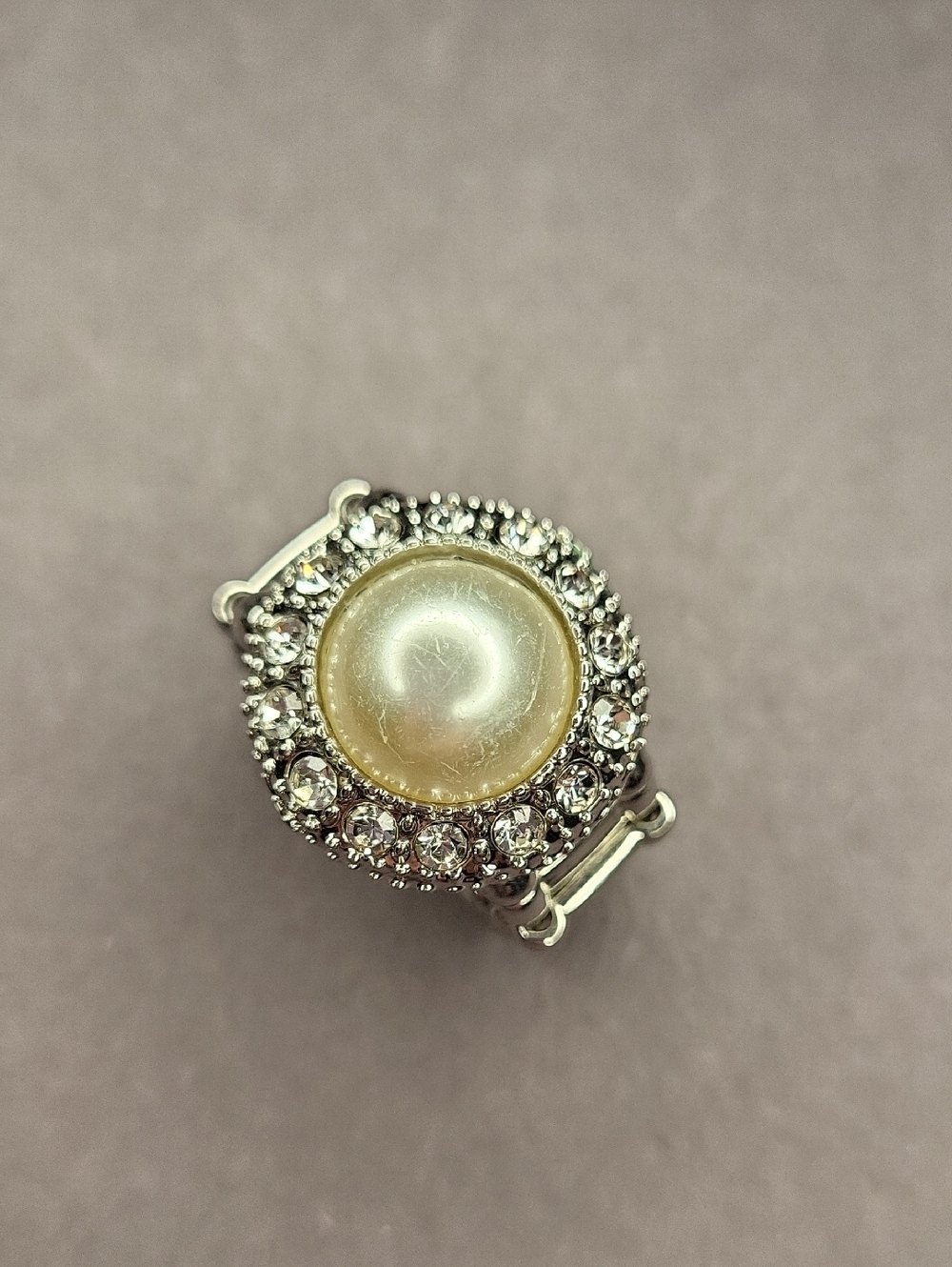 Silver Pearl Stretch Ring
